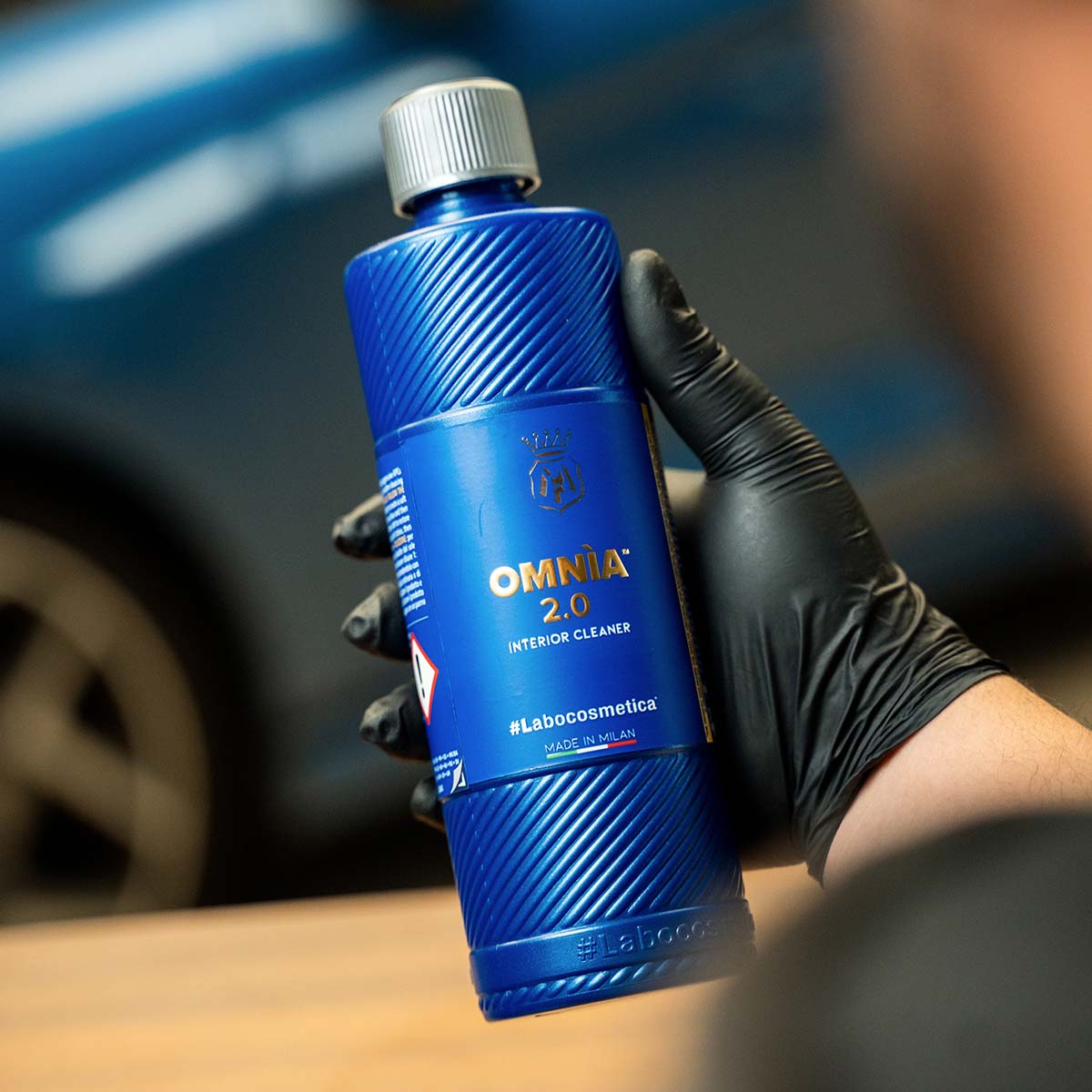 Labocosmetica OMNIA 2.0 product- en toepassingsfoto