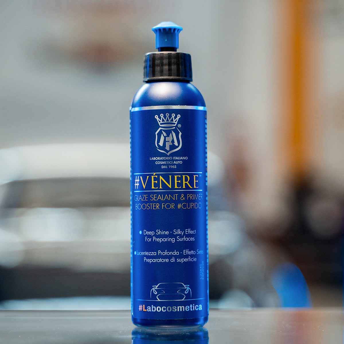 Labocosmetica VÉNERE product- en toepassingsfoto